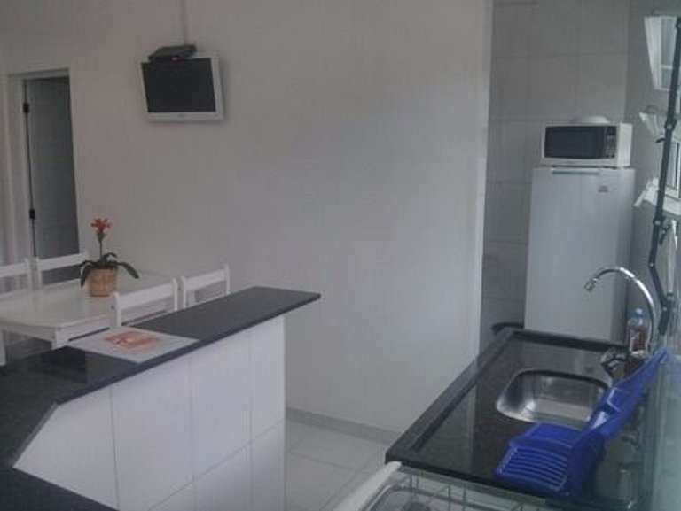 APARTAMENTO DE 2 QUARTOS EM MARESIAS COM PISCINA