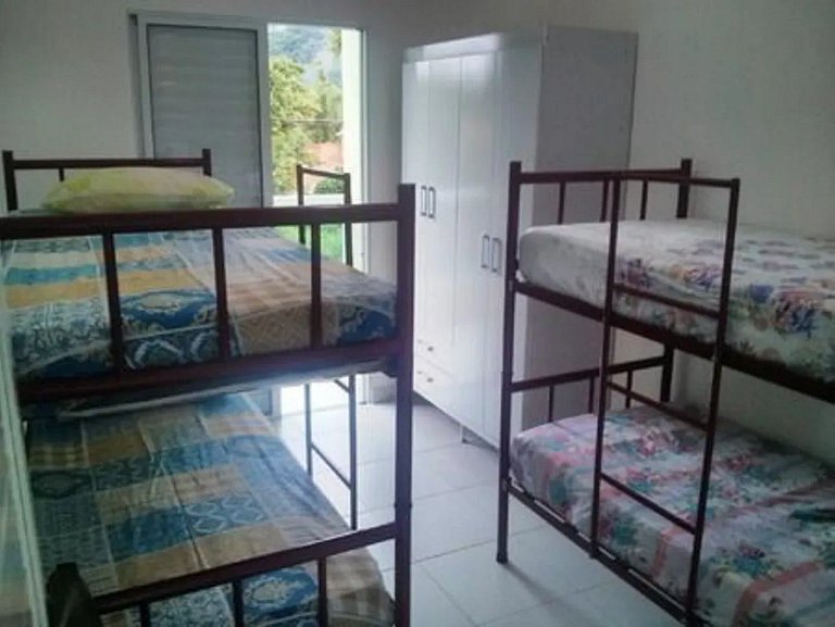 APARTAMENTO DE 2 QUARTOS EM MARESIAS COM PISCINA