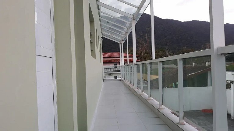 APARTAMENTO DE 2 QUARTOS EM MARESIAS COM PISCINA